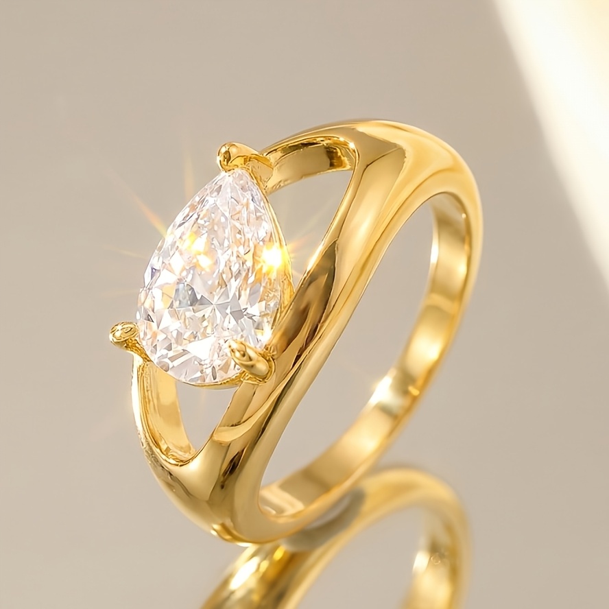 Women's Vintage Openwork Teardrop Ring for Parties and Weddings